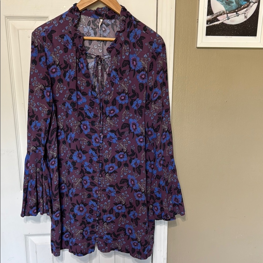 Free People Bell Sleeve Buttons Tunic Purple Black Blue Size Large
